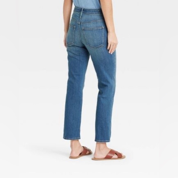 Women's High-Rise Slim Straight Fit Jeans - Universal Thread™ - Sz 00/24R - Picture 2 of 12